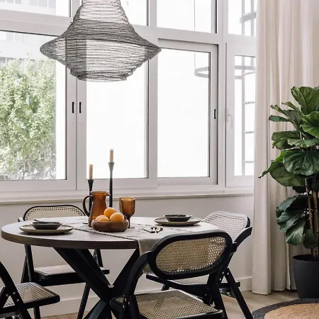 Uere - 1 Bedroom In Avenidas Novas * ליסבון